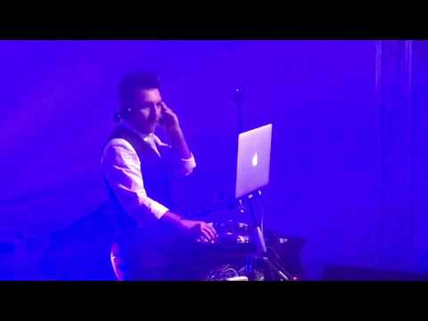 Another Level Entertainment with THE GROOVE FELLAZ