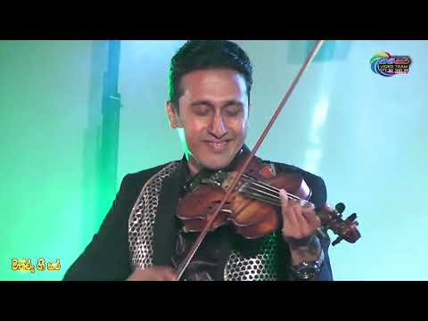 Sihina Lowe Mihira | සිහින ලොවේ මිහිර | Dinesh Subasinghe with Aroh | violin cover | live in concert