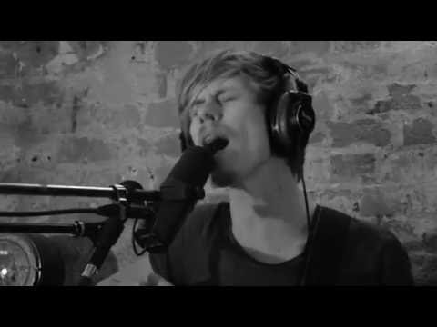 Tom Klose - Found Myself in You (Live Session)