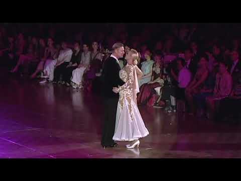 Alexander Zhiratkov & Irina Novozhilova, Waltz, World Japan Super Stars 2018