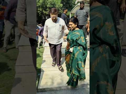 Chiranjeevi wife surekha konidala meet Allu Arvind for Allu Arjun arrested #alluarjun #trending