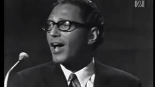 Tom Lehrer - MLF Lullaby, from the 1967 Copenhagen Performance