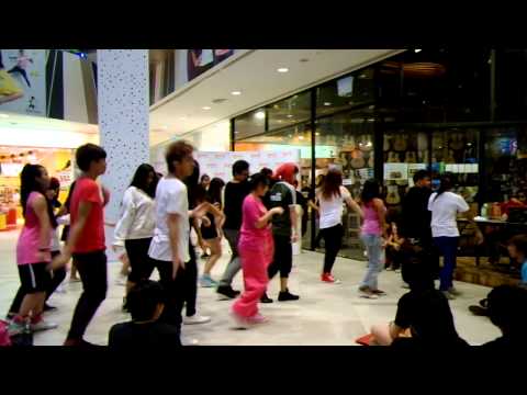 121012 KPOP Dance Off Vol 28: Sistar - Alone