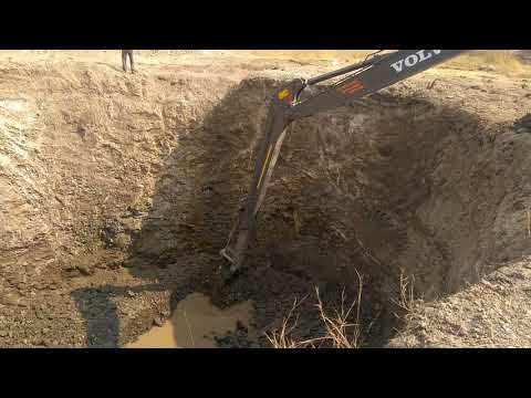 Working of Long Excavator