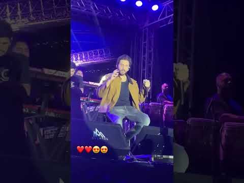 Registro do @gustavomioto no show de ontem (30/ 05) em Teresina de Goias - GO.