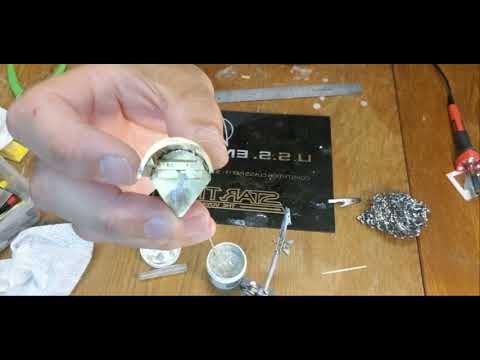 AMT Round 2 U.S.S. Enterprise 1:650 scale, with lights and sounds. Part2.