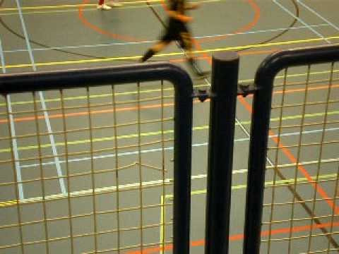 Zaalvoetbal Middenstip - Victoria Boys