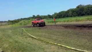 preview picture of video 'Red Ranger.   Plainfield Mud Run.  August 2014.  Powder Puff Class'
