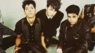 Hello Disaster - Make Up Your Mind