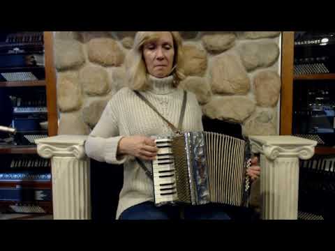 3179 - Gray Hohner Imperial II Piano Accordion MM 25 24 $799