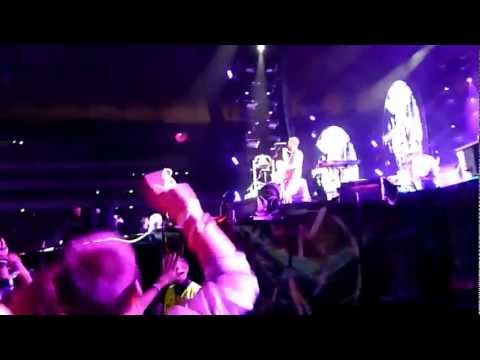 Coldplay (live) HD FIRST ROW/Pierwszy rząd Viva la Vida + Charlie Brown , Warszawa 2012