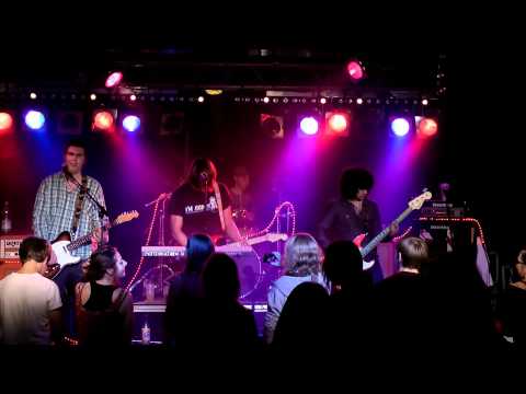 Nuffkas - Ich Zähle Weiter Live @ Club Zentral, 2.12.11