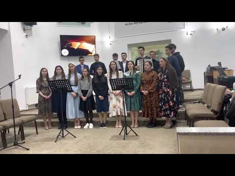 Tinerii Bisericii Filadelfia Campulung-Se simte se simte aicea bucuria