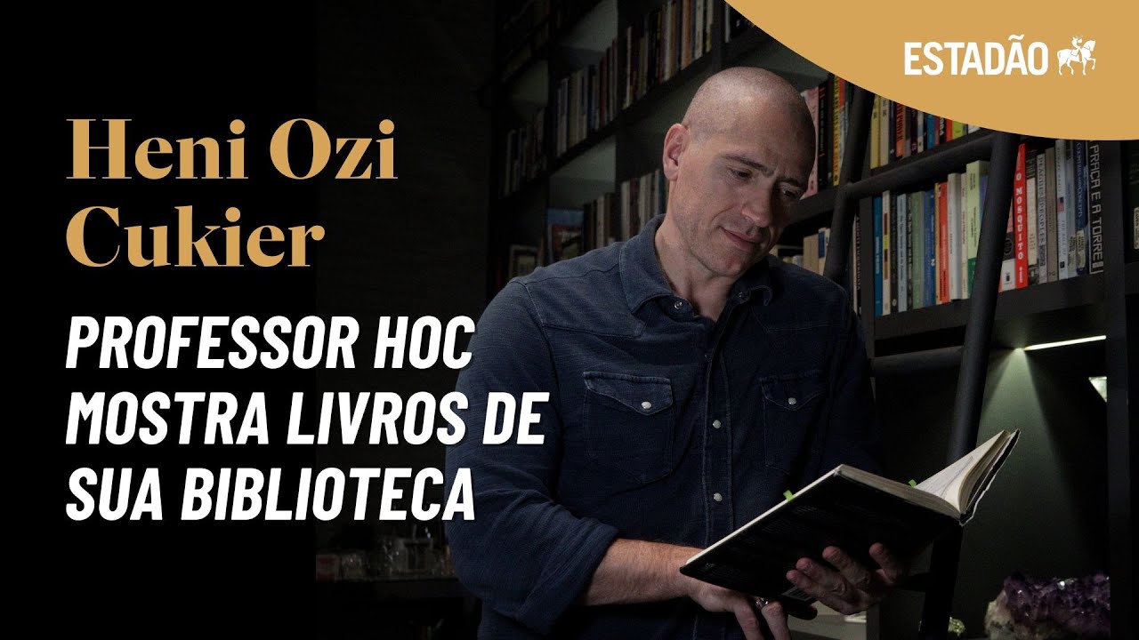 Entramos na biblioteca do PROFESSOR HOC: livros de GUERRA, estratégia, STAR WARS e jiu-jítsu