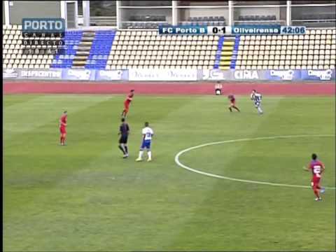Finta Pité no jogo PortoB vs Oliveirense