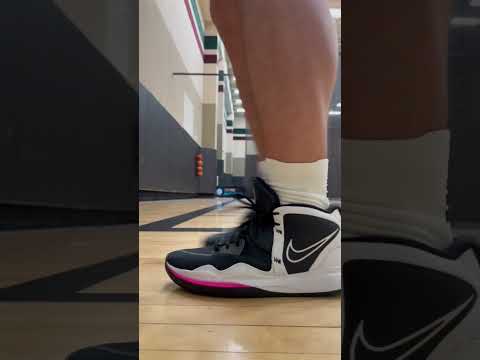Nike Kyrie 8 Infinity Squeak Test - Mildly Squeaky #shorts #sneakers #basketball #shoes #kyrieirving
