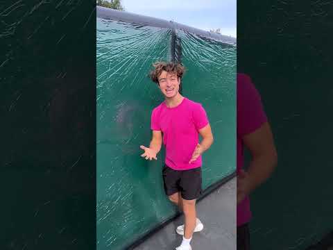 Cybertruck vs Smoke 😱