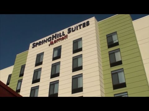 SpringHill Suites by Marriott Potomac Mills Woodbridge Virginia HOTEL,LOBBY,and ROOM TOUR