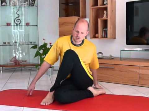 Hatha Yoga - Der halbe Drehsitz