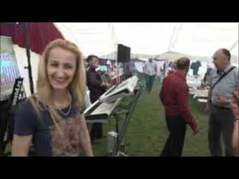 Dusica Stevanovic-Krcma stara,krcmarica mlada (Uzivo)