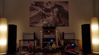 Elac 249.3 + PS Audio Stellar + Memory Player & DirecStream DAC in S&K Natural Sound