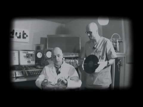 dr. dub talks about 78 rpm records and destroys a shellack disk
