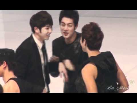 FANCAM 101230 JUNHO END MOMENT