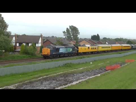 DRS Class 37 No's 37604 TnT 37667 on 1Q13 Longsight - Longsight @ Audenshaw Reservoir on 5.6.14 - HD