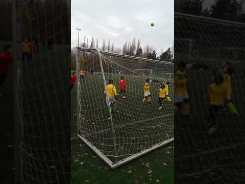 Ahmed chaarou stade everois u10 contre vk berchem