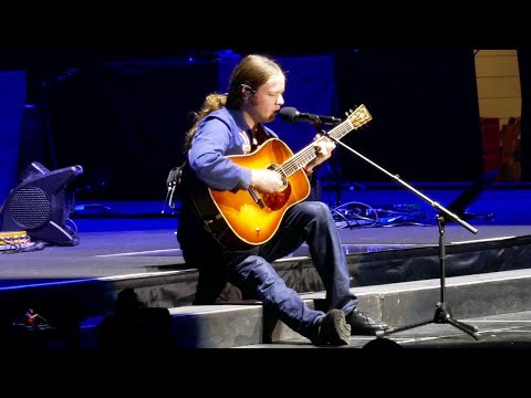 Billy Strings - 11/12/25 - Albany, NY - Complete show (4K)
