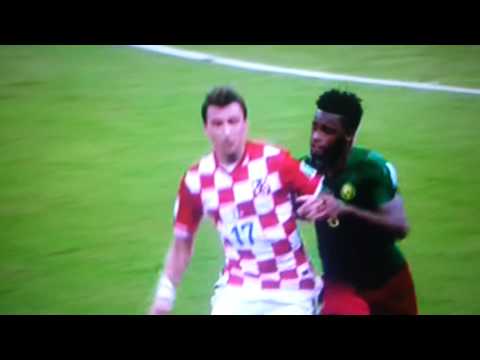 Alex Song Red Card