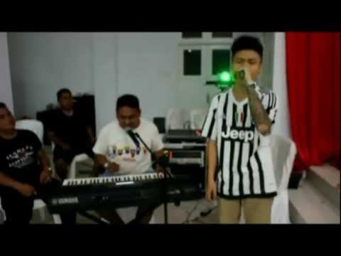 Zwingly Tanauma Feat Okta Rambi (Ocang) - Satu Hati Tiga Cinta