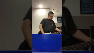 Gus plays MXPX on Bass Guitar cover sugar coated poison apple bass cover 🎸💿🔥❤️🎶😎✌️