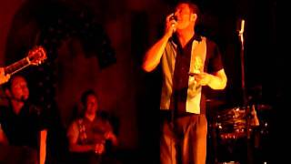 Concert Dick Brave &amp; The Backbeats Dickie is Crazy