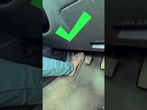 How to Properly use clutch ☝🏻 #shorts #drivinglessons #drivinglessonsforbeginners