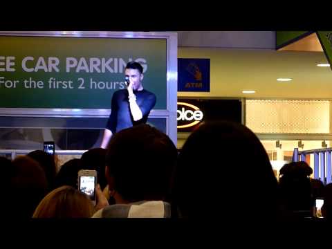 Rylan at Chatham Dockside singing the Spice Girls