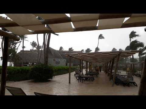 Punta Cana strong wind and rain  Barcelo Grand Resort Bavaro Beach 2018