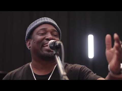 Fredy Massamba feat Eklktik - Makwela