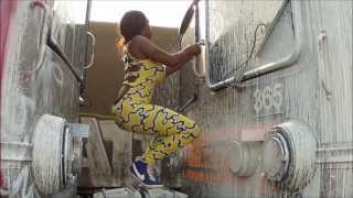 Gaza Slim - Pon One Hand | Steppa Riddim | Dec 2012 Angel STrawBerry ChoRéO.