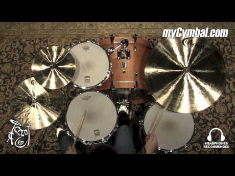 Bosphorus 22" Traditional Series Medium Thin Ride Cymbal - 2805g (T22RMT-1092215II)