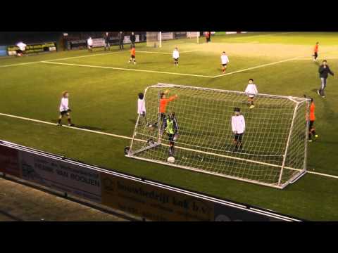 5 februari 2013 VV De Meern E5 - VV De Meern E7 com 10-3 Eigen doelpunt E7 (1-0)