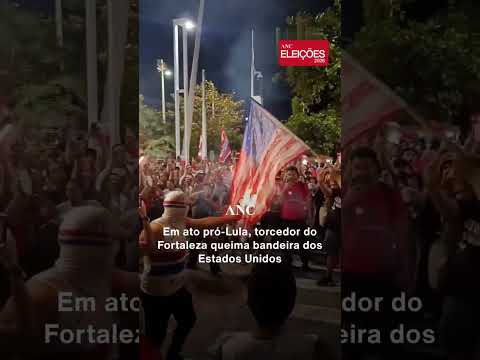TENSÃO ELEITORAL NO CEARÁ: Como a queima da bandeira americana impacta os debates no estado?