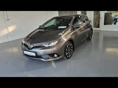 Toyota Auris 2017 SOL D4D Low Kms Finance arranged - Image 2