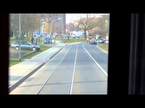 VT 772 Einfahrt Haltepunkt Neustrelitz Schloßgarten Hafenbahn - aus Sicht des Triebwagens