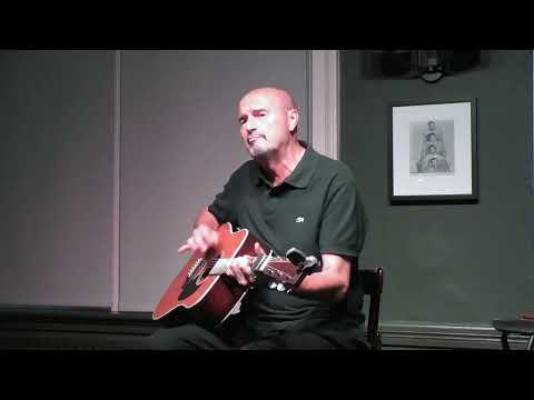 2022 08 01 Steve Scotland at The Bridge Folk Club – Black Magic Woman / Love Potion No 9 Medley