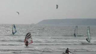 preview picture of video 'Kitesurfing and Windsurfing at Marazion, Cornwall'