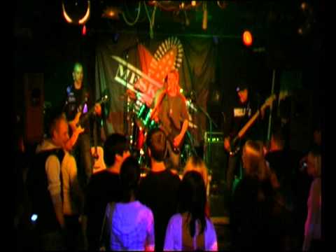 Meskalin: 4. Song - am 09.04.10 - im VILLAKeller