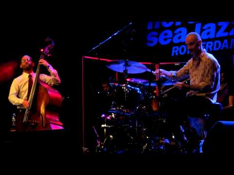 Neil Cowley trio (Distance By Clockwork), NSJ2012