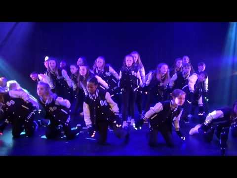 Singer Stage School Showcase 2014