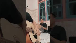 Download lagu Rumah Singgah Cover Finger style mp3 Download lagu Rumah Singgah Cover Finger style mp3